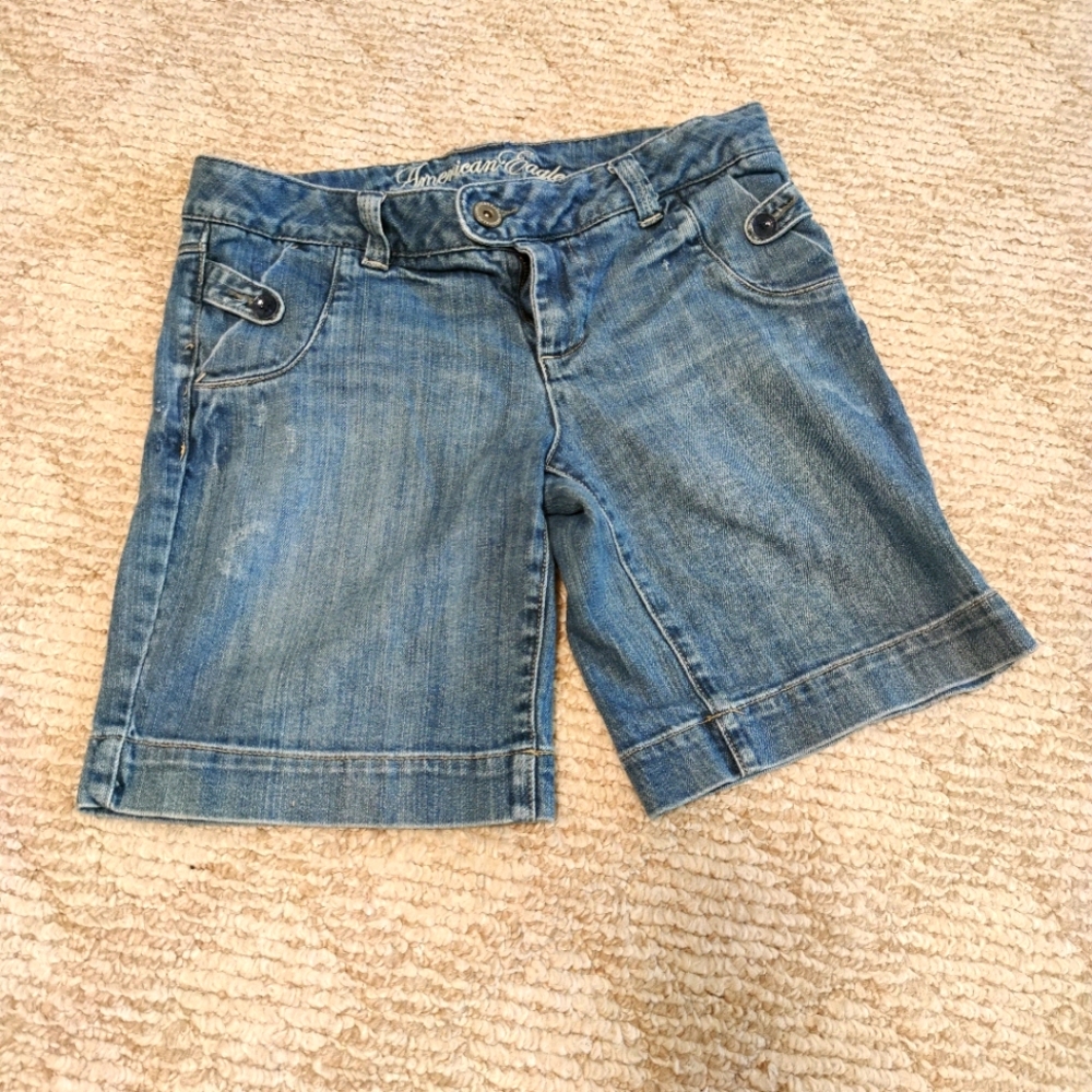 American Eagle Jean Shorts 10 Regular